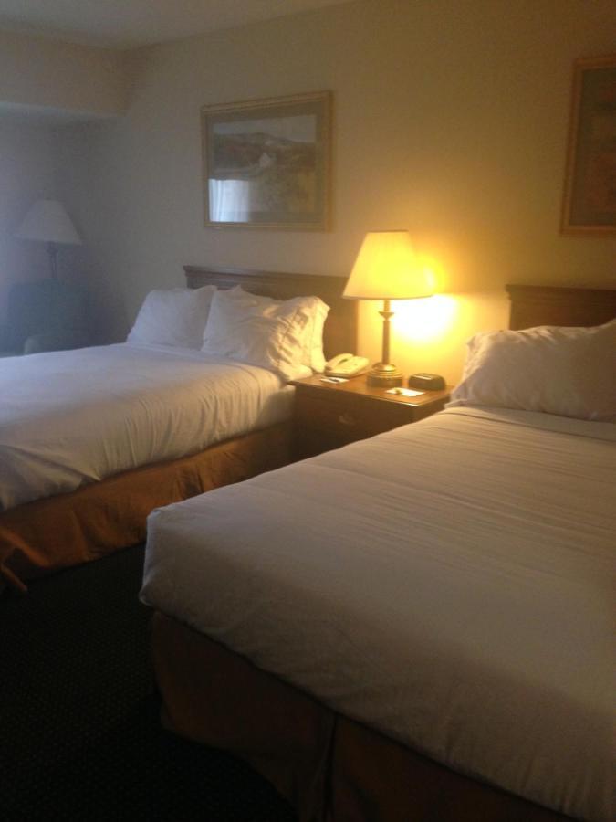 Holiday Inn Express Mount Pleasant- Scottdale By Ihg Oda fotoğraf