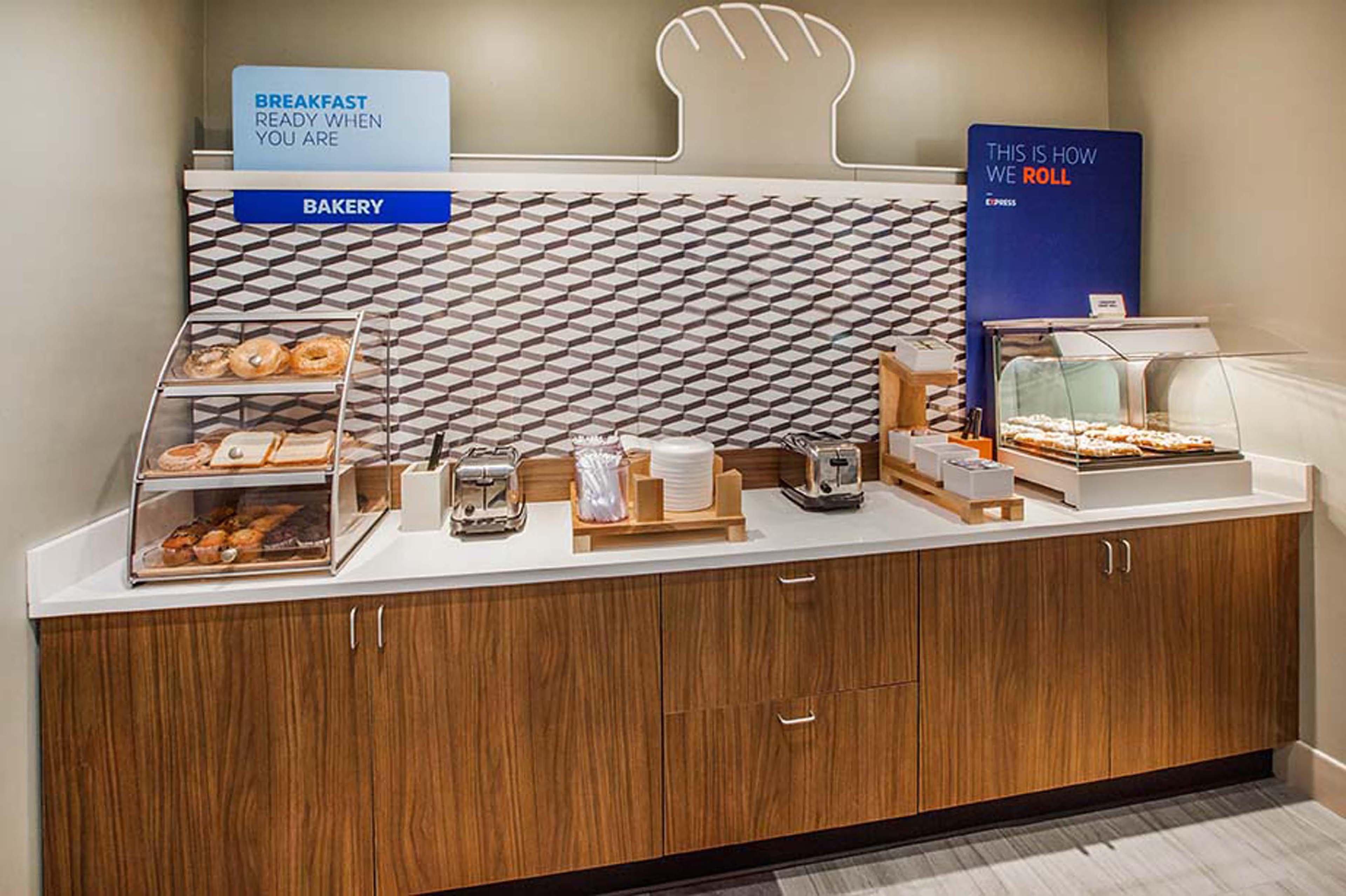 Holiday Inn Express Mount Pleasant- Scottdale By Ihg Dış mekan fotoğraf