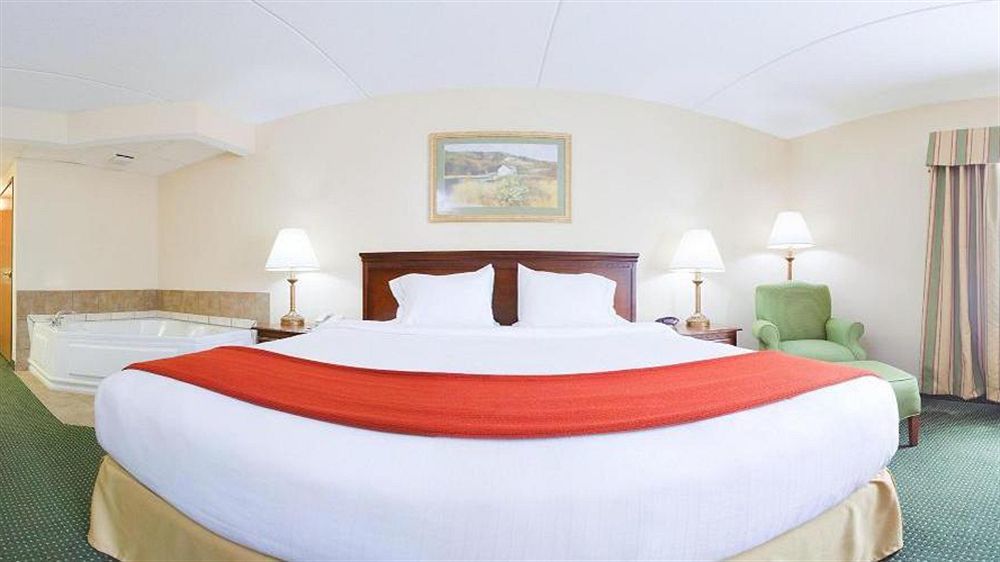Holiday Inn Express Mount Pleasant- Scottdale By Ihg Dış mekan fotoğraf