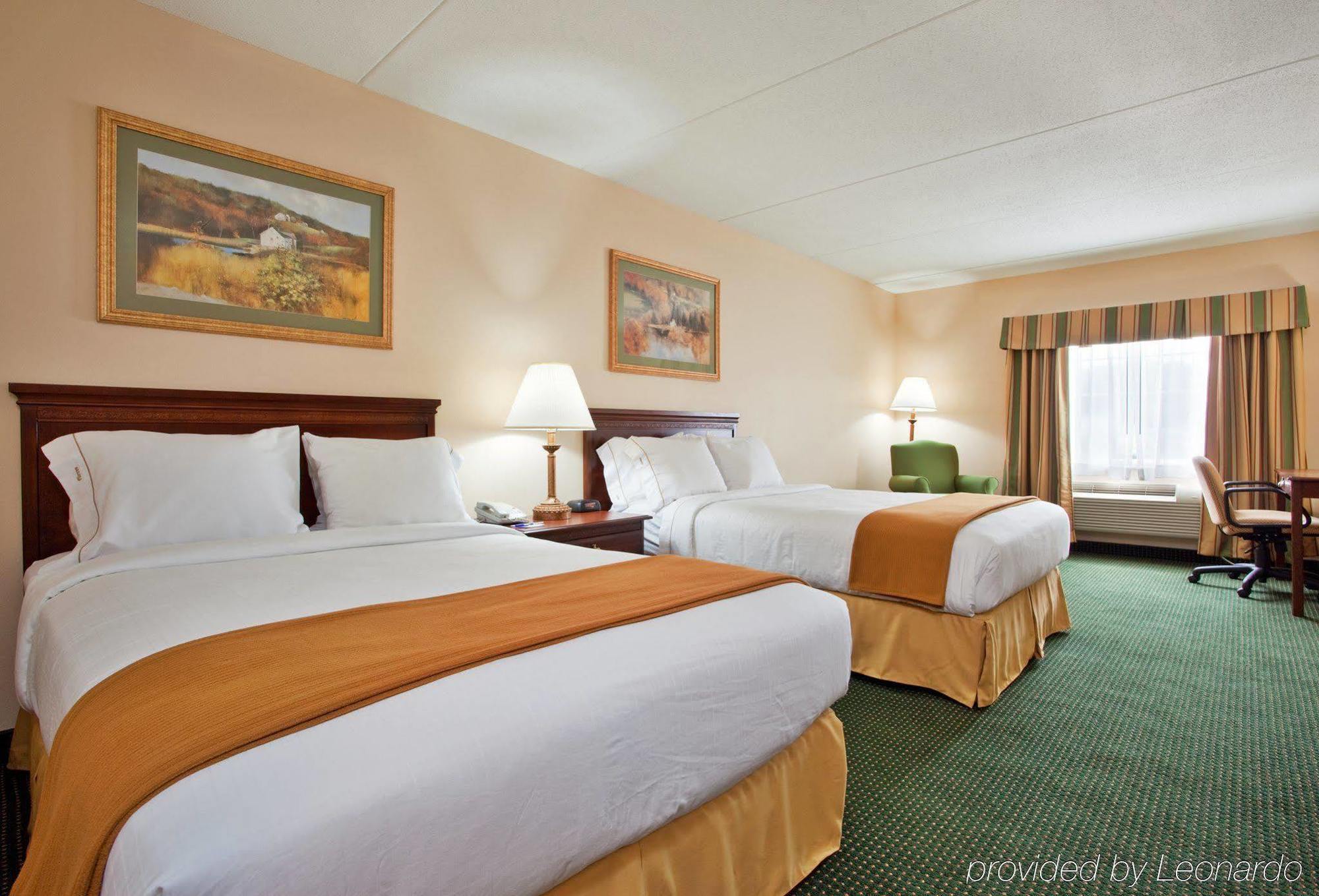 Holiday Inn Express Mount Pleasant- Scottdale By Ihg Dış mekan fotoğraf