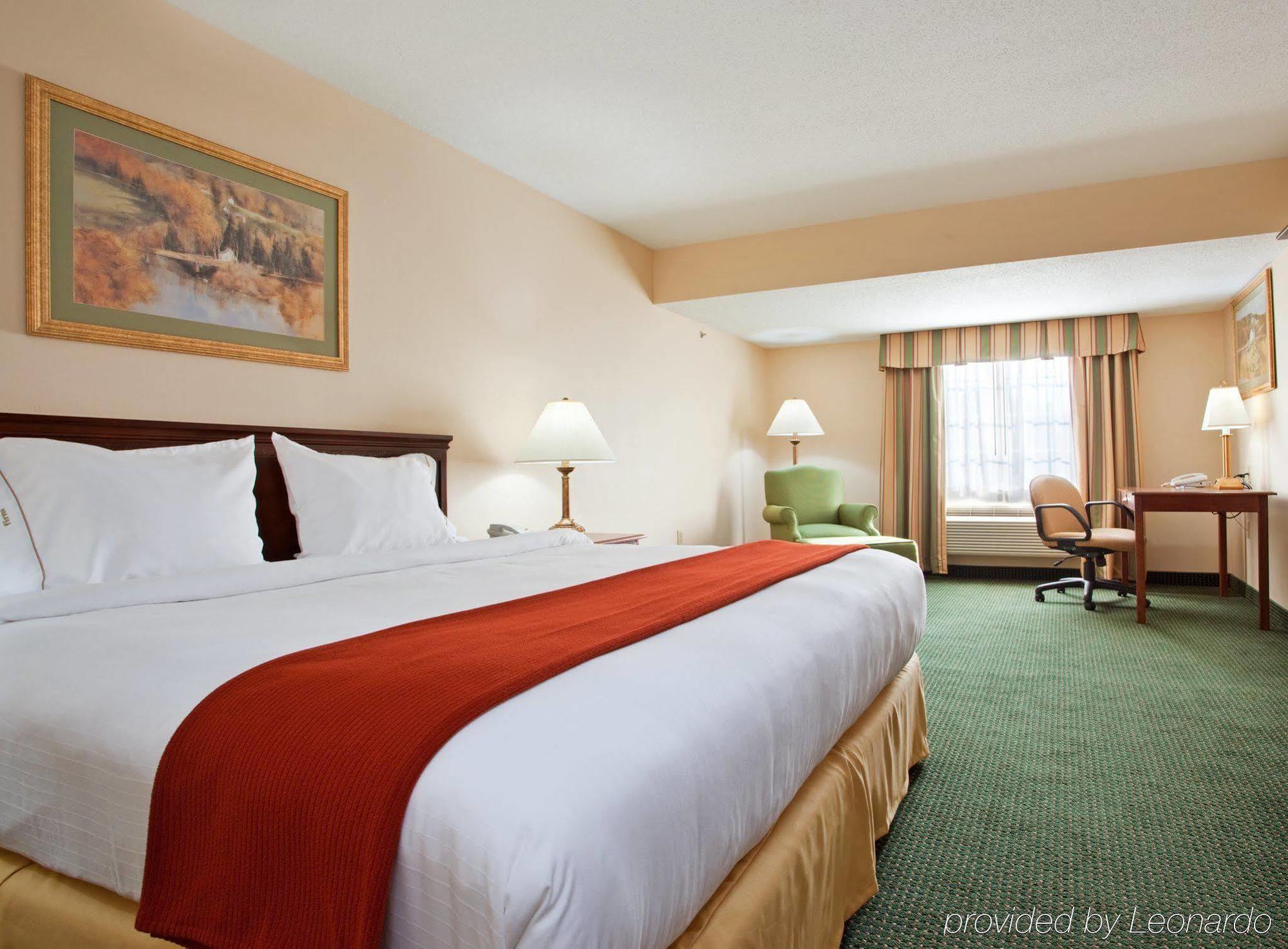 Holiday Inn Express Mount Pleasant- Scottdale By Ihg Dış mekan fotoğraf