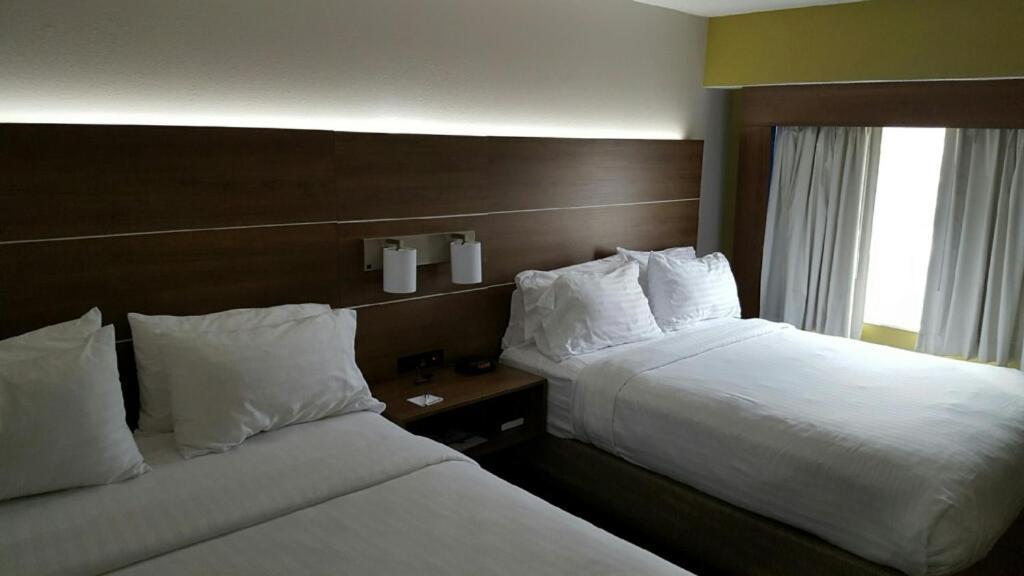 Holiday Inn Express Mount Pleasant- Scottdale By Ihg Dış mekan fotoğraf