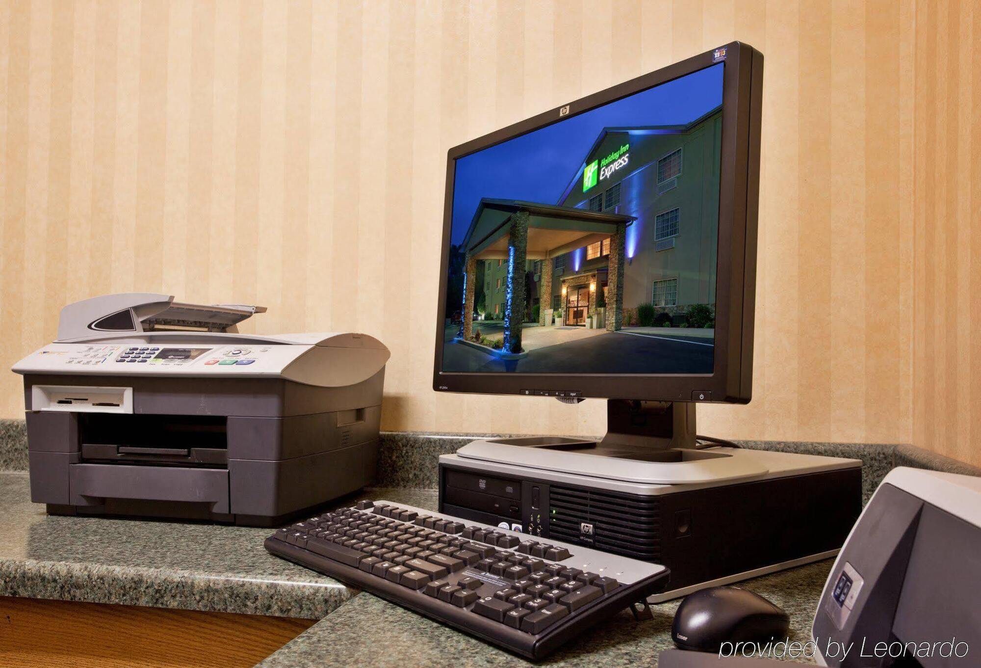 Holiday Inn Express Mount Pleasant- Scottdale By Ihg Dış mekan fotoğraf